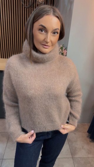 Golf Miss Lucky z moherem - Beżowy