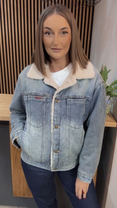 Jeansowa kurtka z kożuchem