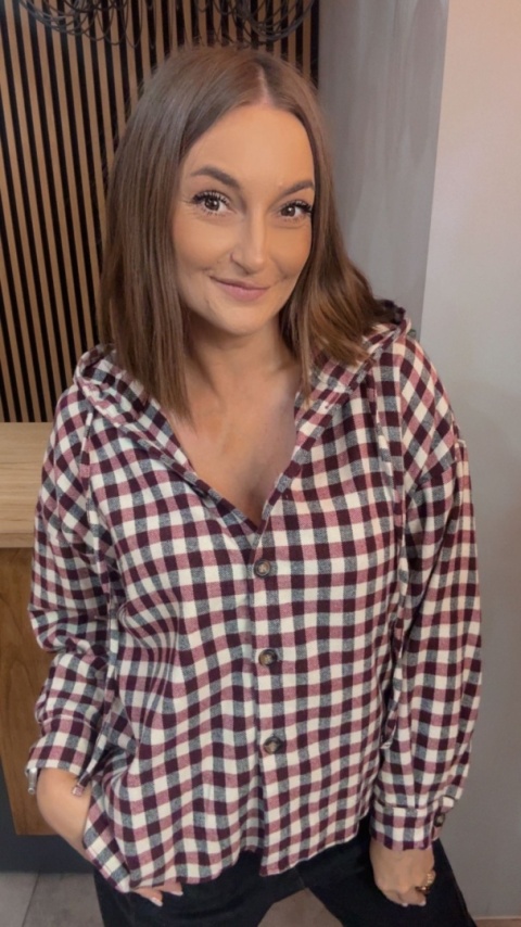 Koszula z kapturem w kratę – Bordo