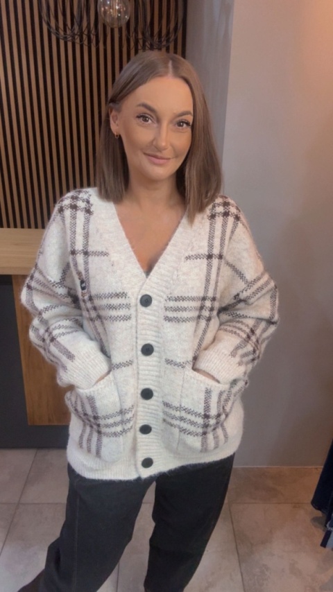 Kardigan DEGREES – ciepły, miękki i stylowy