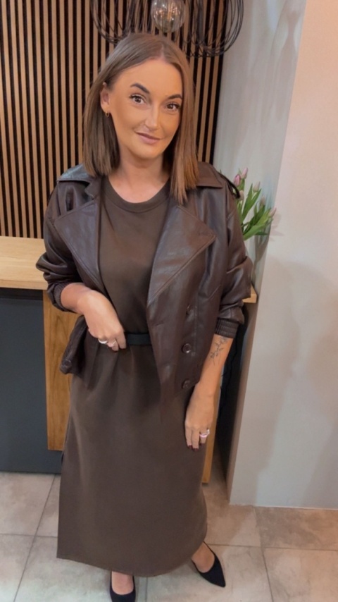 Sukienka z paskiem – Czekolada