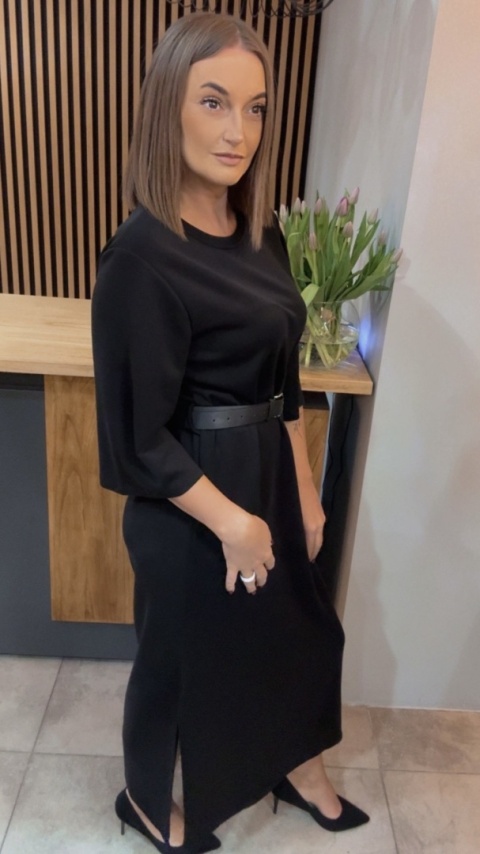 Sukienka z paskiem – Czarna