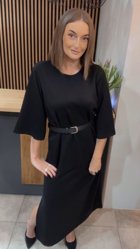 Sukienka z paskiem – Czarna