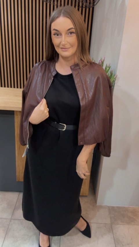 Sukienka z paskiem – Czarna