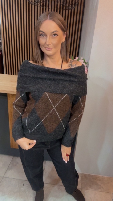 Sweter VICBEE – Argyle z szerokim kołnierzem - Grey