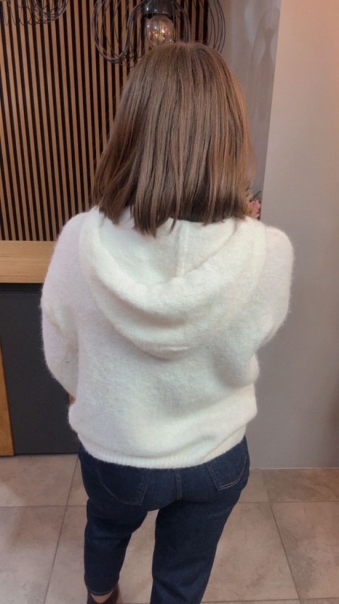 Sweter VICBEE z kapturem - Biały