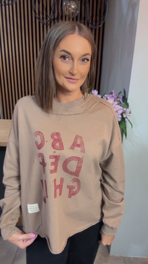 Bluza Oversize „Art Letters” - Ciepły Beż