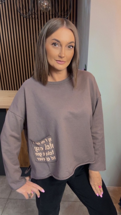 Bluza damska oversize z ozdobną kieszonką - taupe