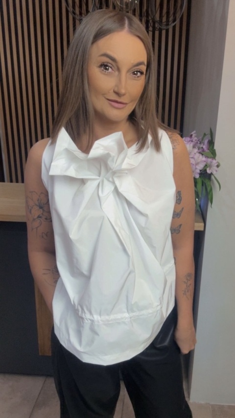 Bluzka Wendy Trendy – model z efektem „crinkle”