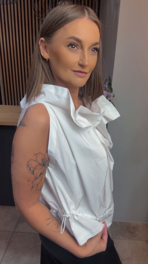 Bluzka Wendy Trendy – model z efektem „crinkle”