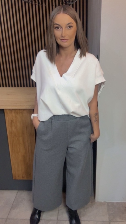 Kamizelka / Bluza z Dekoltem w Serek - Model Oversize