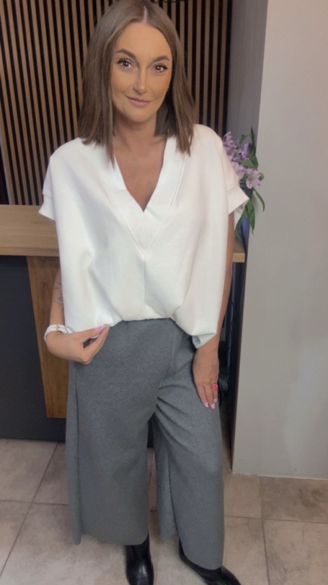 Kamizelka / Bluza z Dekoltem w Serek - Model Oversize