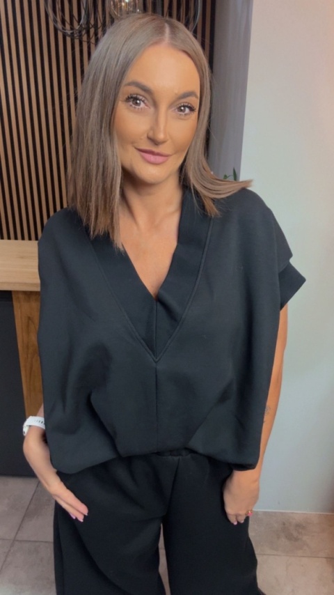 Kamizelka / Bluza z Dekoltem w Serek - Model Oversize