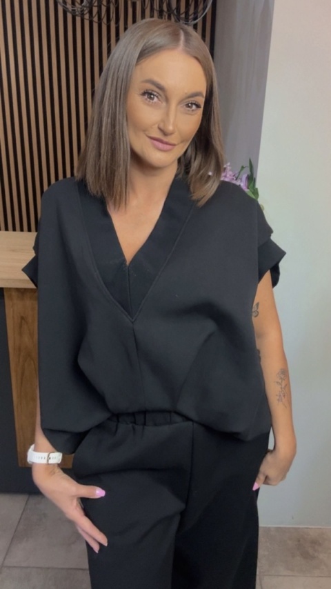 Kamizelka / Bluza z Dekoltem w Serek - Model Oversize