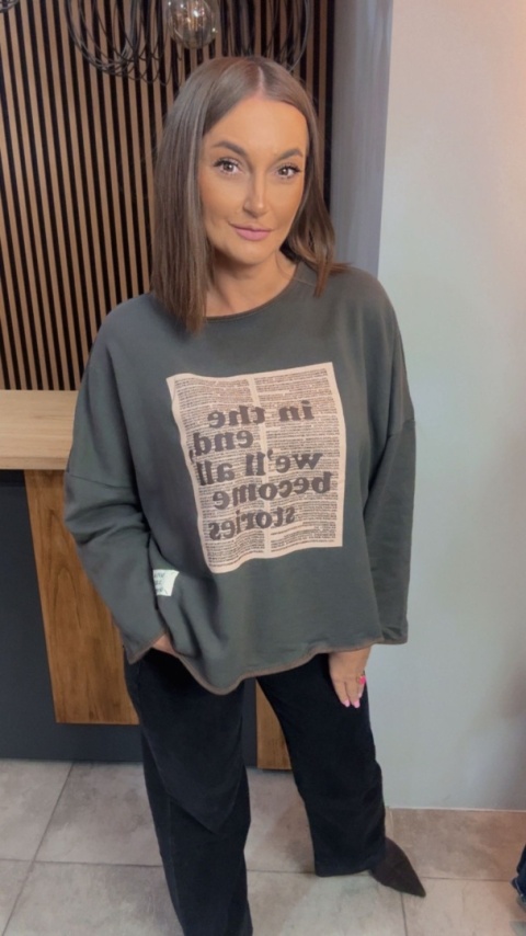 Bluza oversize z nadrukiem „In the end we’ll all become stories”