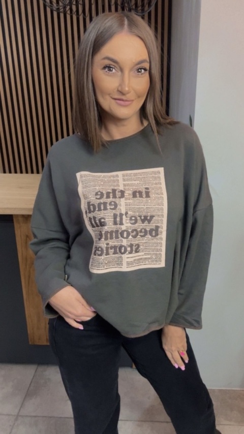 Bluza oversize z nadrukiem „In the end we’ll all become stories”