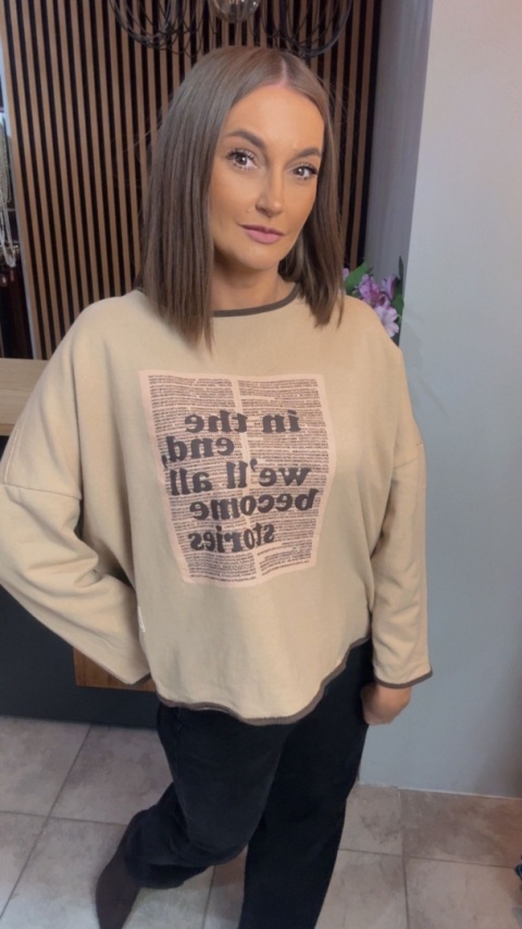 Bluza oversize z nadrukiem „In the end we’ll all become stories”