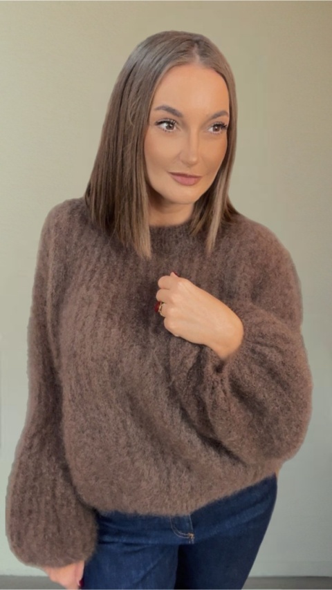 Sweter dzwonek z kid moheru - CXL Collection - Brązowy