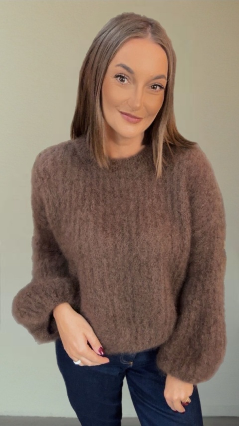 Sweter dzwonek z kid moheru - CXL Collection - Brązowy