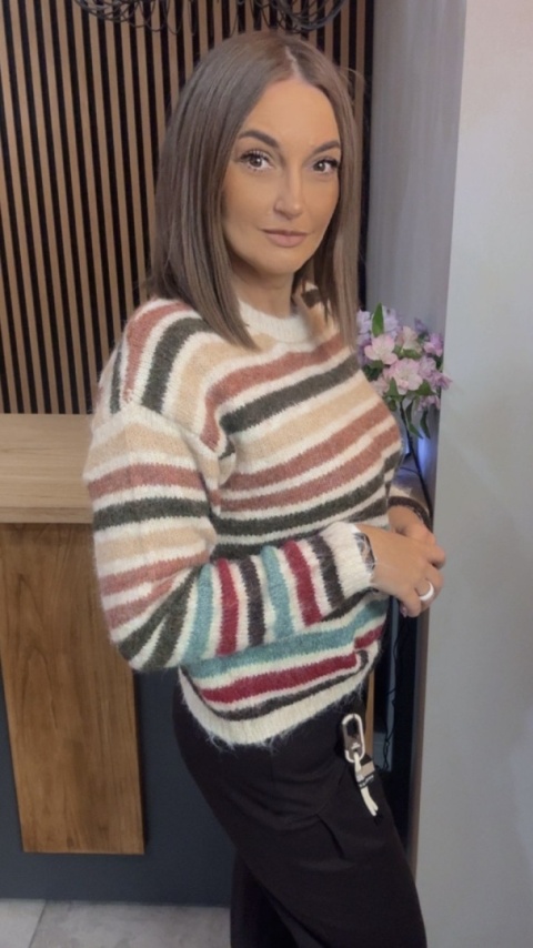 Sweter w kolorowe pasy – Cocco Rosso Collection