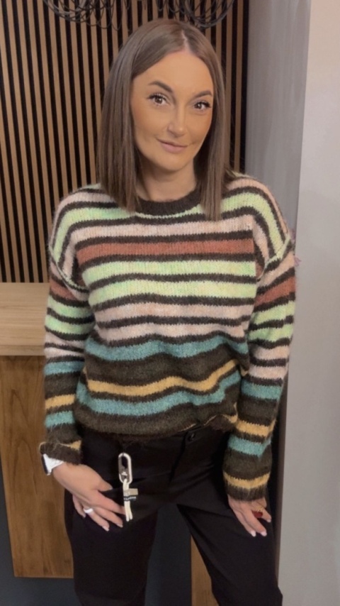 Sweter w kolorowe pasy – Cocco Rosso Collection