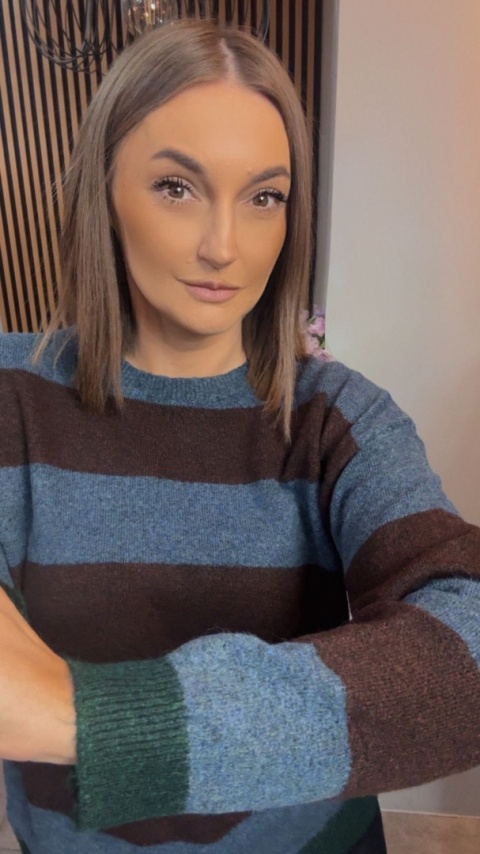 Sweter w szerokie pasy – BLUOLTRE®