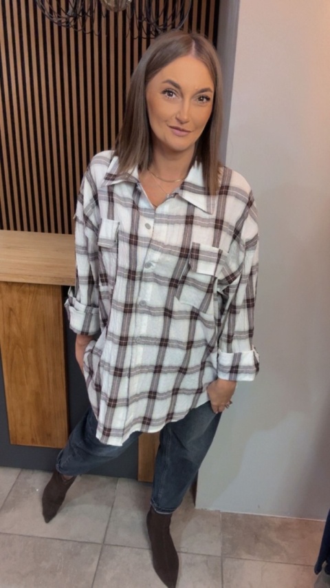 Koszula Oversize w Kratę – 100% Bawełna (kromowo-brązowa)