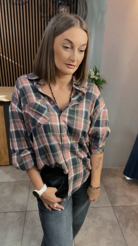 Koszula flanelowa w kratę – Różowa
