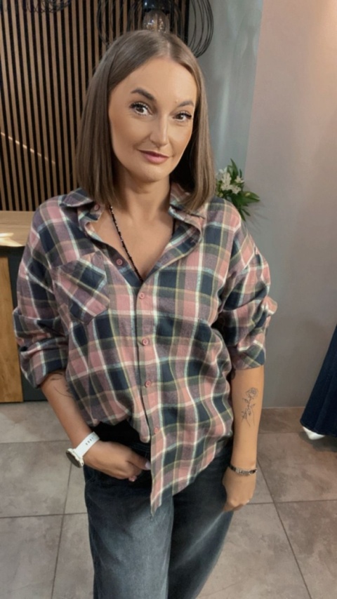 Koszula flanelowa w kratę – Różowa