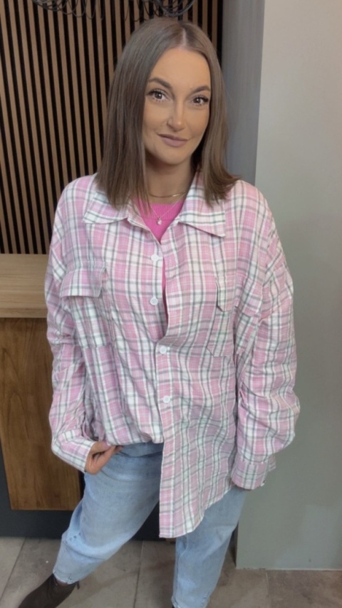 Koszula oversize w kratę – Różowa