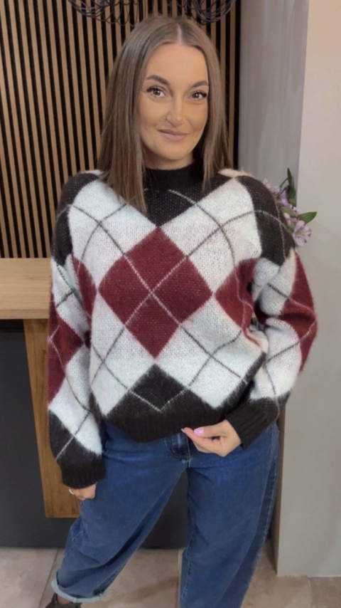 Sweter Argyle MISS LUCKY – Biały–czarny–bordo