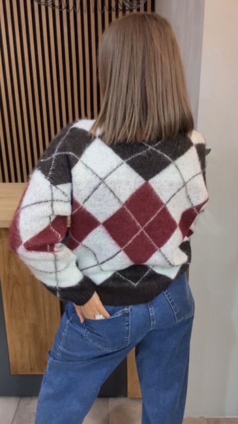 Sweter Argyle MISS LUCKY – Biały–czarny–bordo