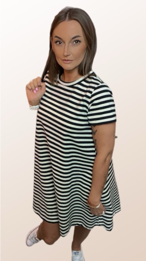 Sukienka Wendy Trendy – Krótkie rękawy Paski Granatowe Sukienka Wendy Trendy – Krótkie rękawy Paski Granatowe