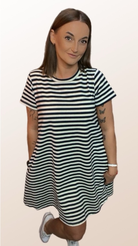 Sukienka Wendy Trendy – Krótkie rękawy Paski Czarne Sukienka Wendy Trendy – Krótkie rękawy Paski Czarne