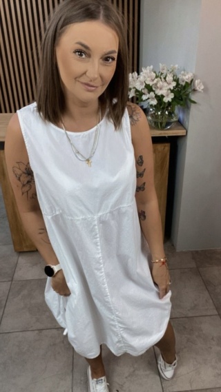 Sukienka Wendy Trendy Biała