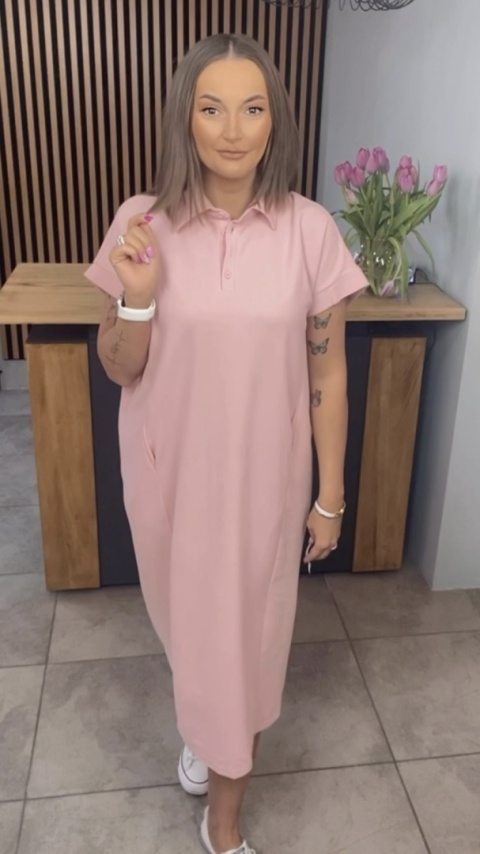 Sukienka Wiya z tkaniny typu Lacosta Puder Sukienka Wiya z tkaniny typu Lacosta Puder