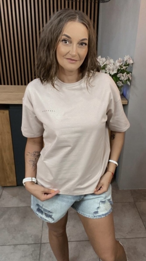 T-shirt Klasyczny Basic Lenoshka Beżowy T-shirt Klasyczny Basic Lenoshka Beżowy
