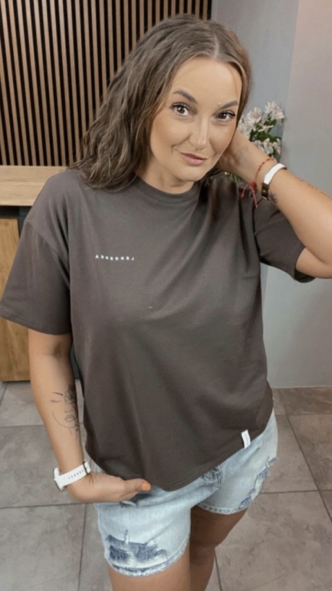 T-shirt Klasyczny Basic Lenoshka Czekolada T-shirt Klasyczny Basic Lenoshka Czekolada