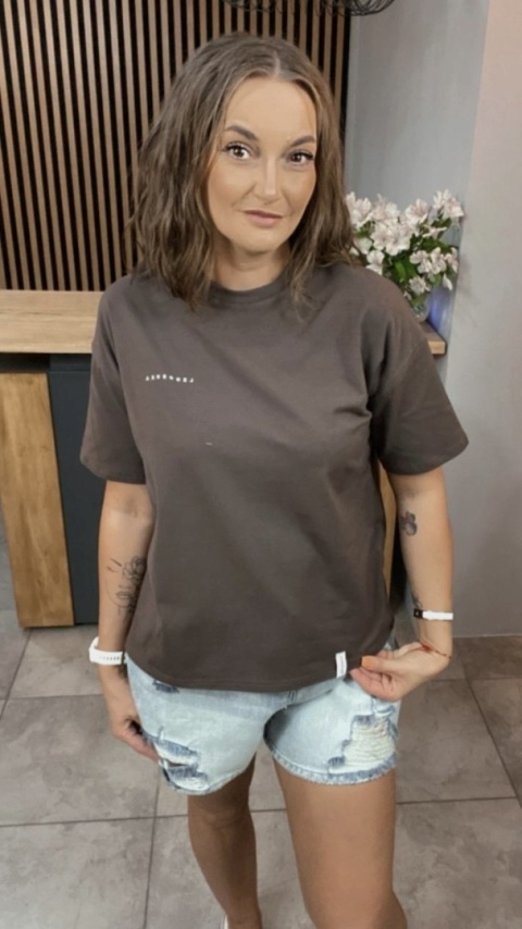 T-shirt Klasyczny Basic Lenoshka Czekolada T-shirt Klasyczny Basic Lenoshka Czekolada