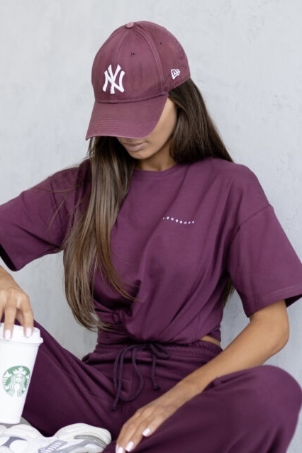 T-shirt Klasyczny Basic Lenoshka Burgundowy T-shirt Klasyczny Basic Lenoshka Burgundowy