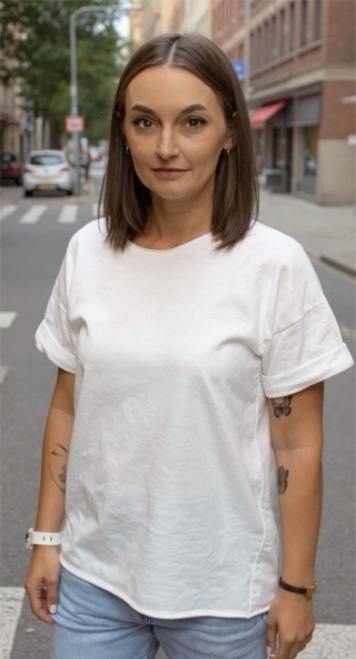 Bluzka surowa Wendy Trendy – Biała