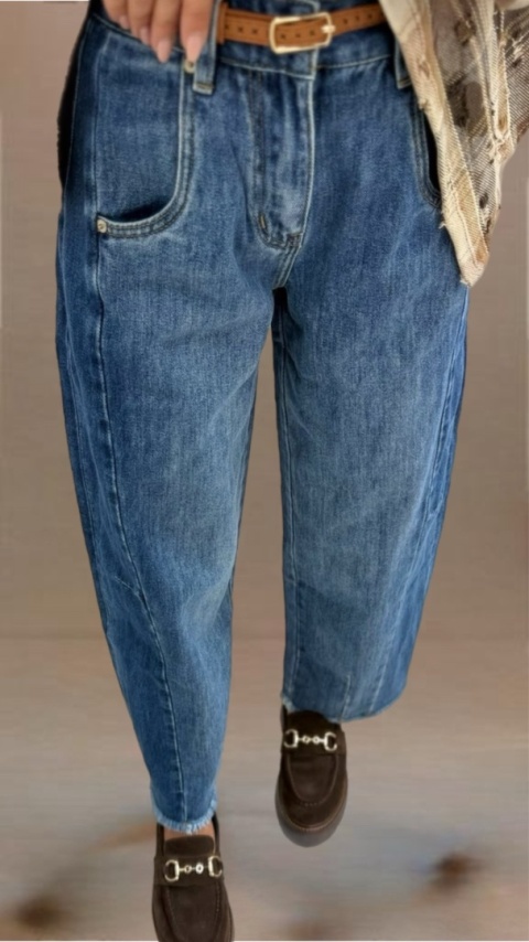 Jeansy Gioya raw edge Jeansy Gioya raw edge