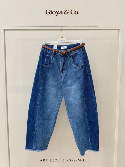 Jeansy Gioya raw edge Jeansy Gioya raw edge