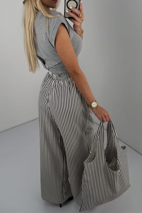 Spodnie w kratkę z bawełną i lnem – U.M Fashion Spodnie w kratkę z bawełną i lnem – U.M Fashion