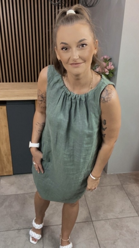 Sukienka “Simplicity” – minimalistyczna sukienka z lnu Szałwia Sukienka “Simplicity” – minimalistyczna sukienka z lnu Szałwia