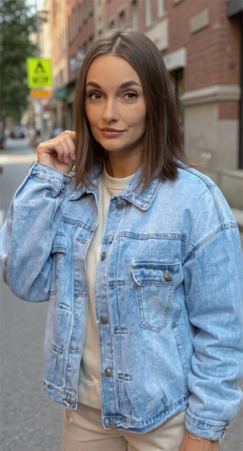 Katana Naiif - Denimowa Klasyka w Nowoczesnym Wydaniu Katana Naiif - Denimowa Klasyka w Nowoczesnym Wydaniu