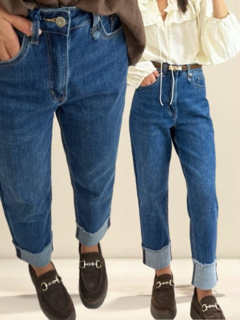 Jeansy Wiya Denim Days Mom fit podwinięte mankiety