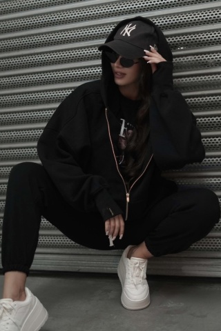Bluza oversize z kapturem Lux – Lenoshka - Czarna