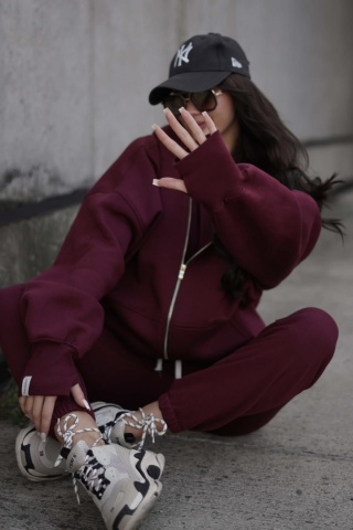 Bluza oversize z kapturem Lux – Lenoshka - Burgund