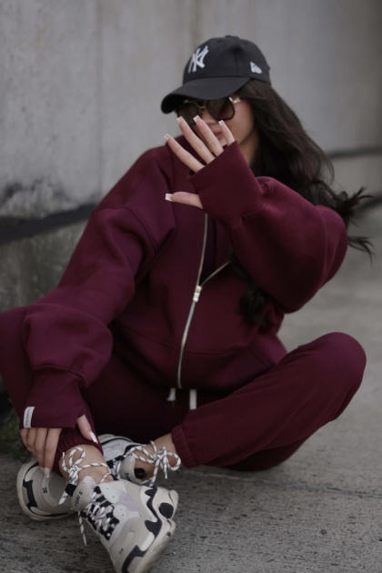 Bluza oversize z kapturem Lux – Lenoshka - Burgund